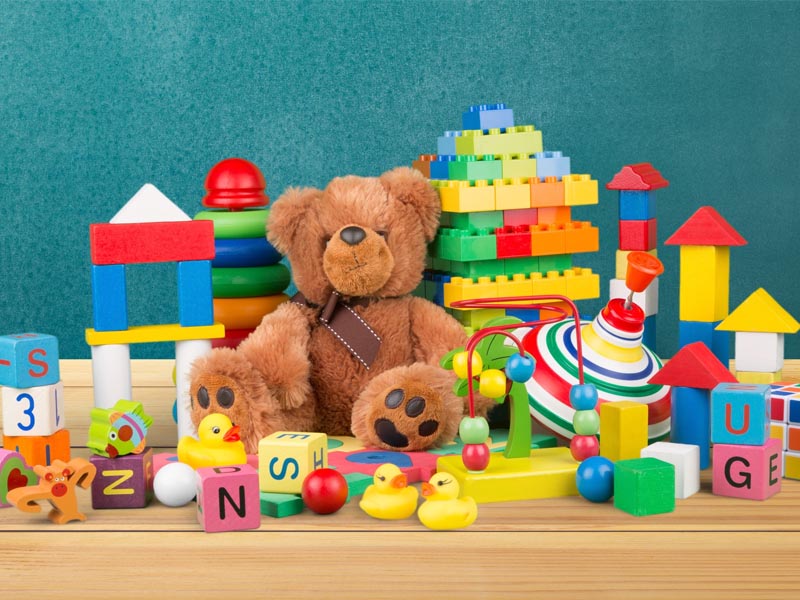 מאמרים שיחסכו לכם כסף בנושא צעצועים - צדק חברתי